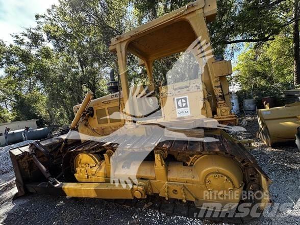 CAT D6D Pásové dozéry