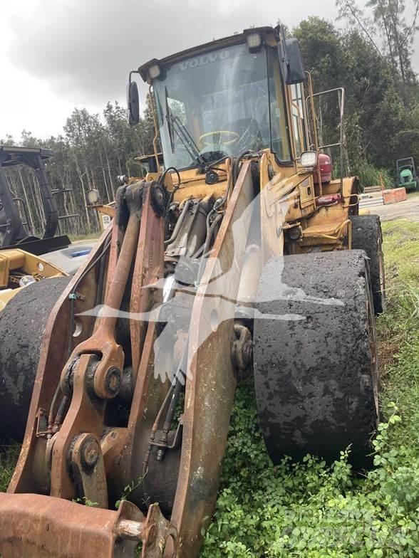 Volvo L120E Kolesové nakladače