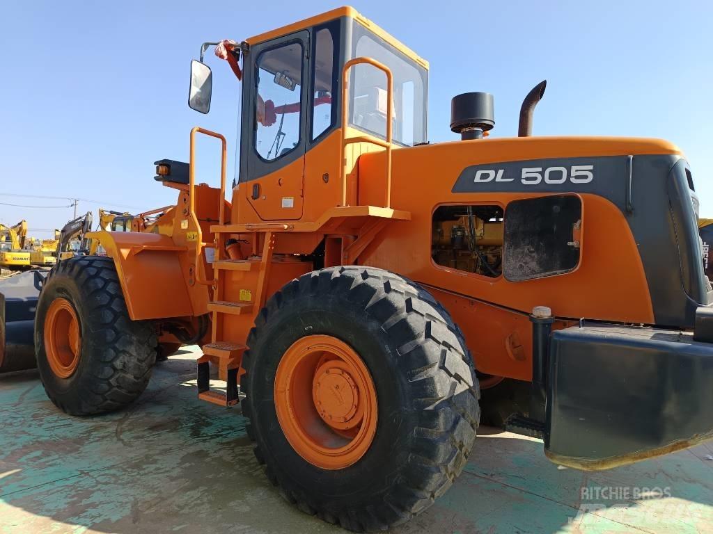 Doosan DL505 Kolesové nakladače