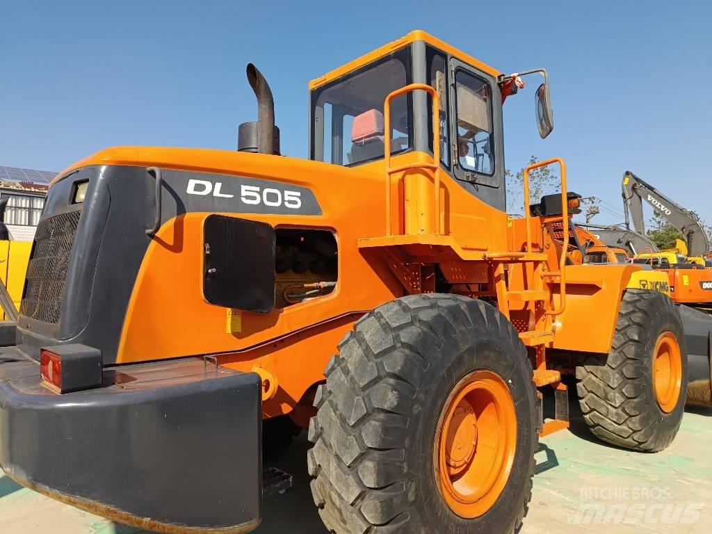 Doosan DL505 Kolesové nakladače