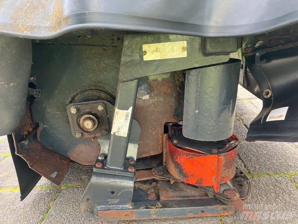 Kubota DM 4032 Žacie stroje