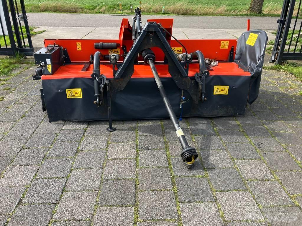 Kubota DM 4032 Žacie stroje