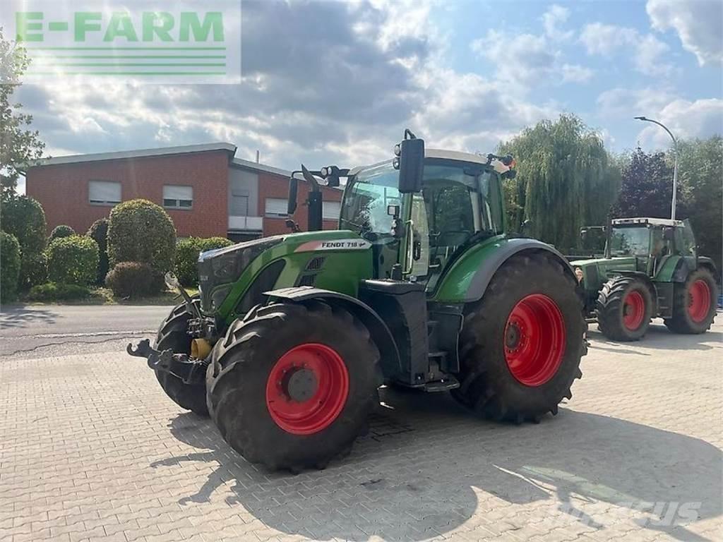 Fendt 718 s4 Traktory