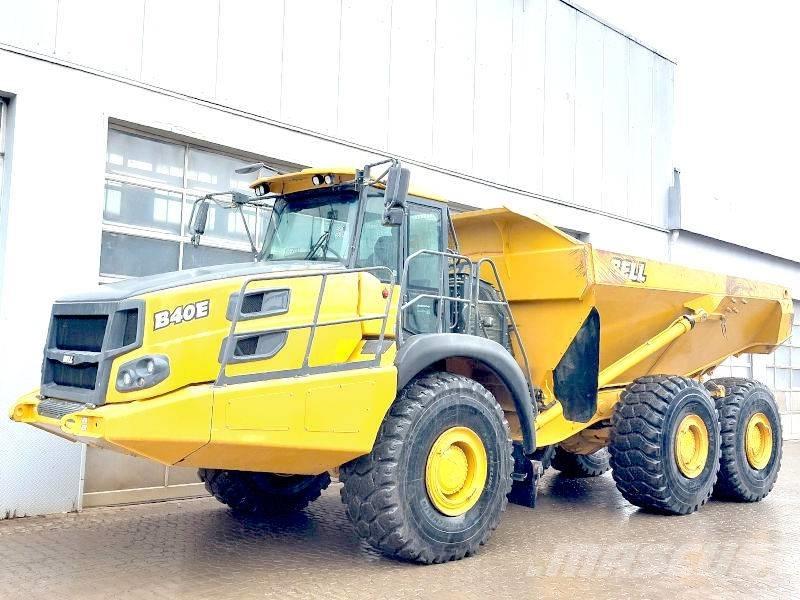 Bell B 40 E Kĺbové nákladné autá