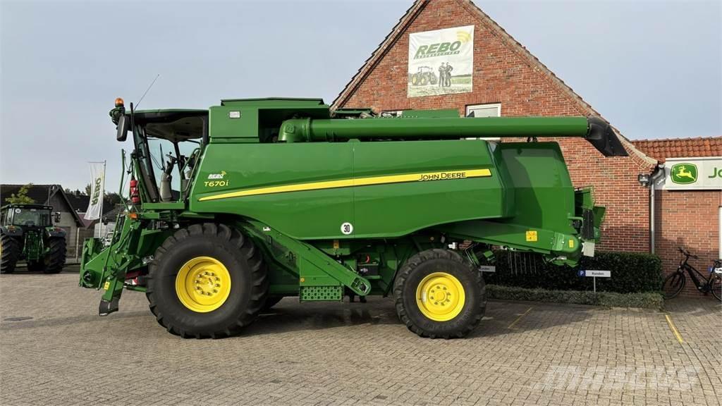 John Deere T660 Kombinované zberacie stroje