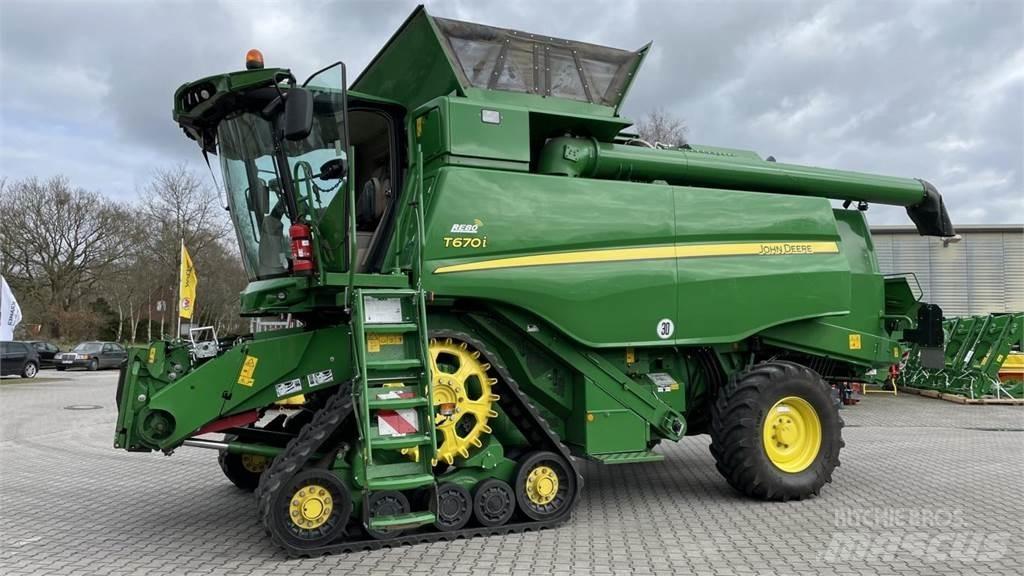 John Deere T660 Kombinované zberacie stroje