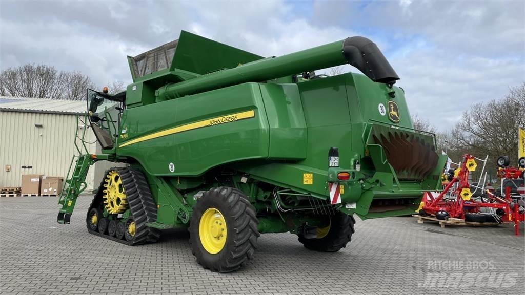 John Deere T660 Kombinované zberacie stroje