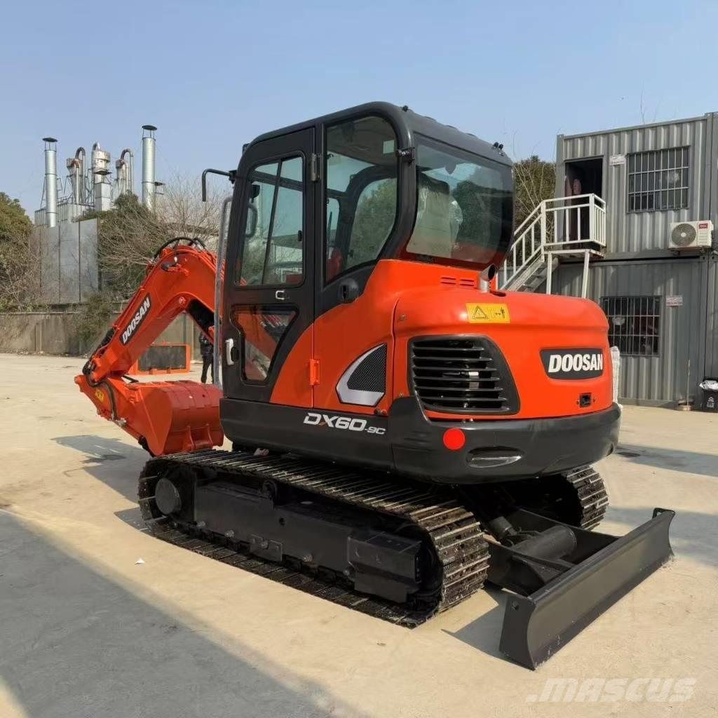 Doosan DX 60-9 C Mini rýpadlá < 7t