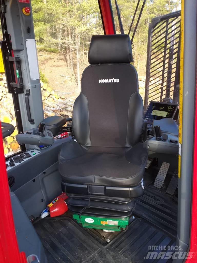 Komatsu 855 Lesné traktory