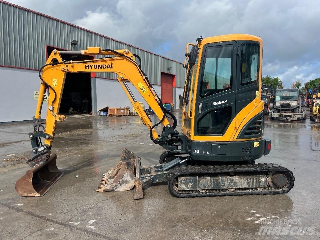 Hyundai R30 Z-9AK Mini rýpadlá < 7t