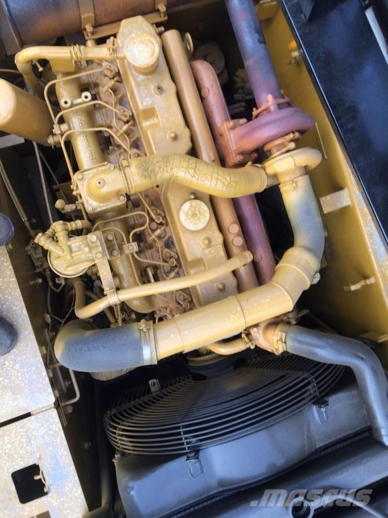 CAT 320 B Pásové rýpadlá