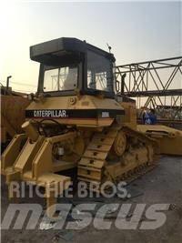 CAT D 5 N Pásové dozéry