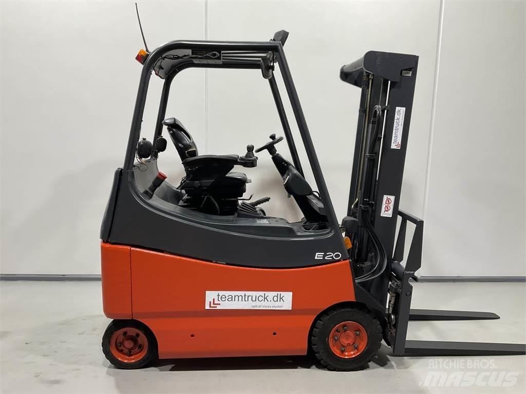 Linde E20 Akumulátorové vozíky