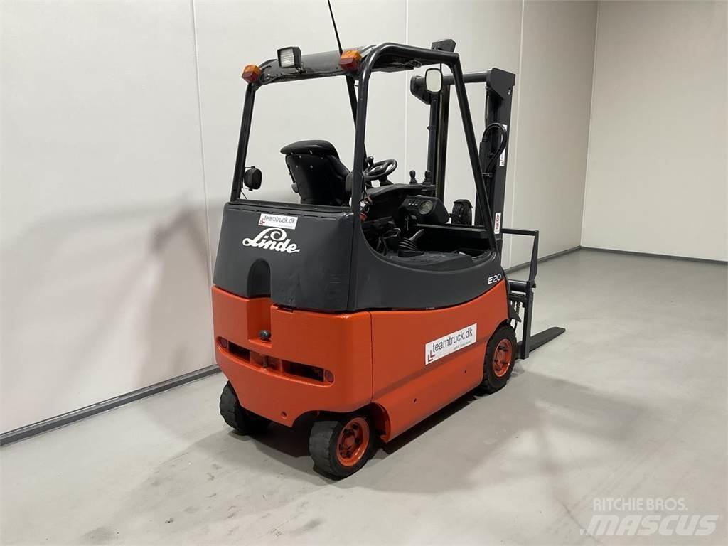 Linde E20 Akumulátorové vozíky