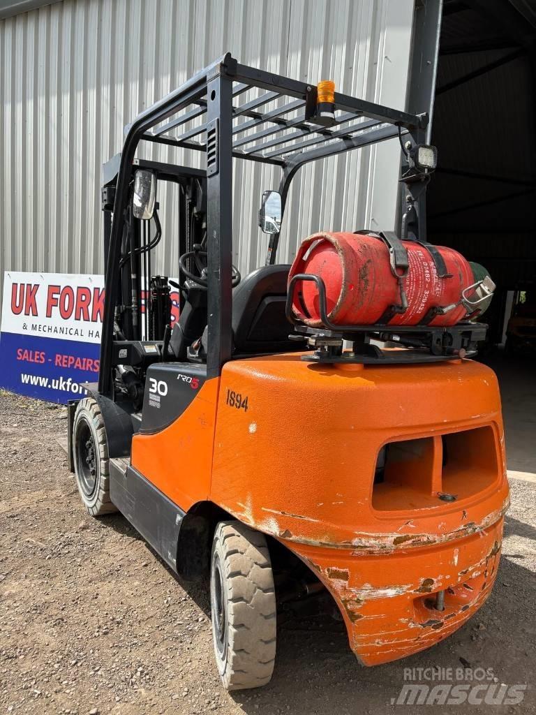 Doosan G 30 E-5 LPG vozíky