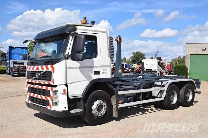 Volvo FM 370 Hákový nosič kontajnerov