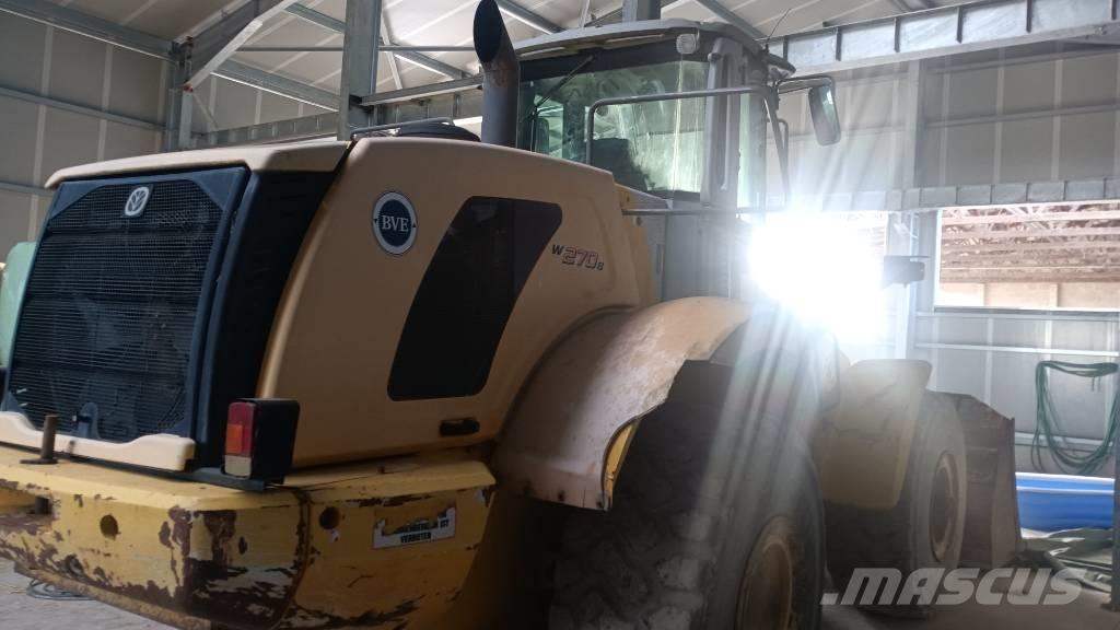 New Holland W 270 B Kolesové nakladače