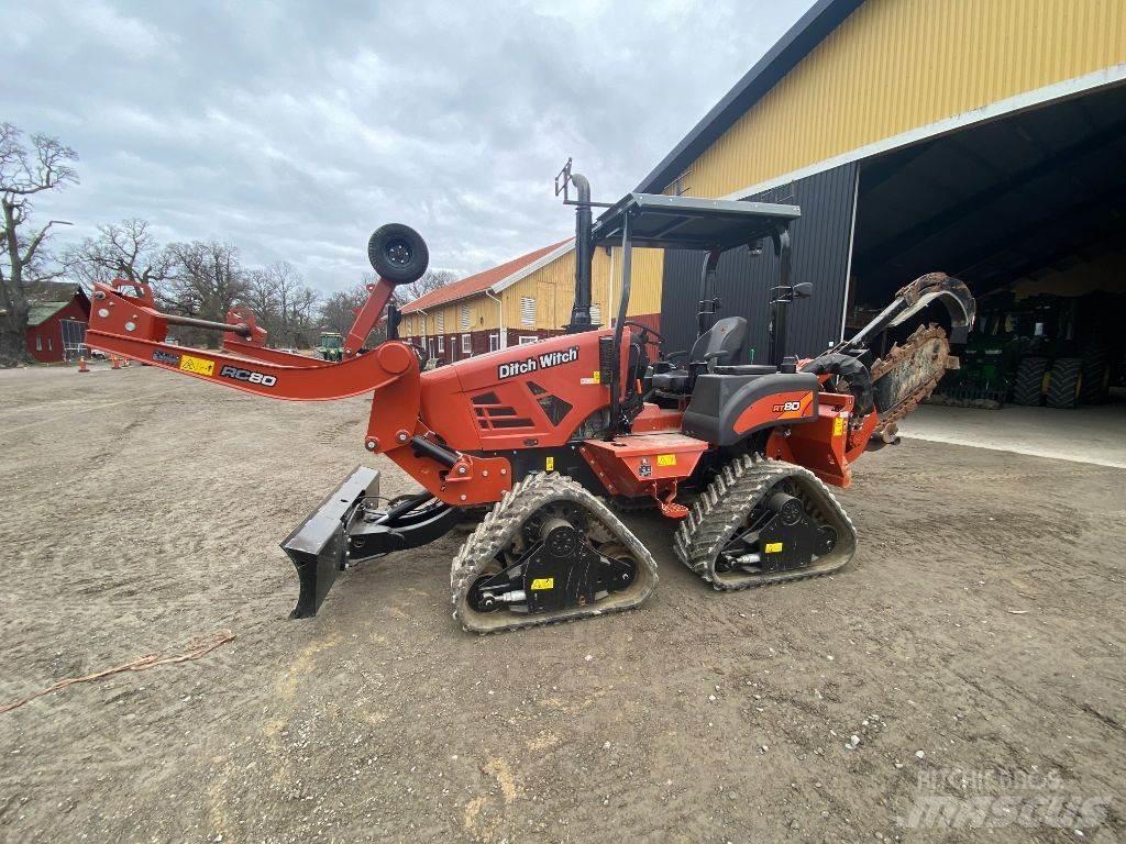 Ditch Witch RT 80 Špeciálne bagre