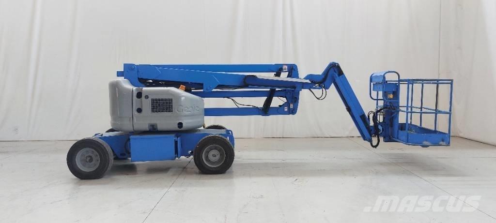 Genie Z 45/25 J DC Kĺbové plošiny