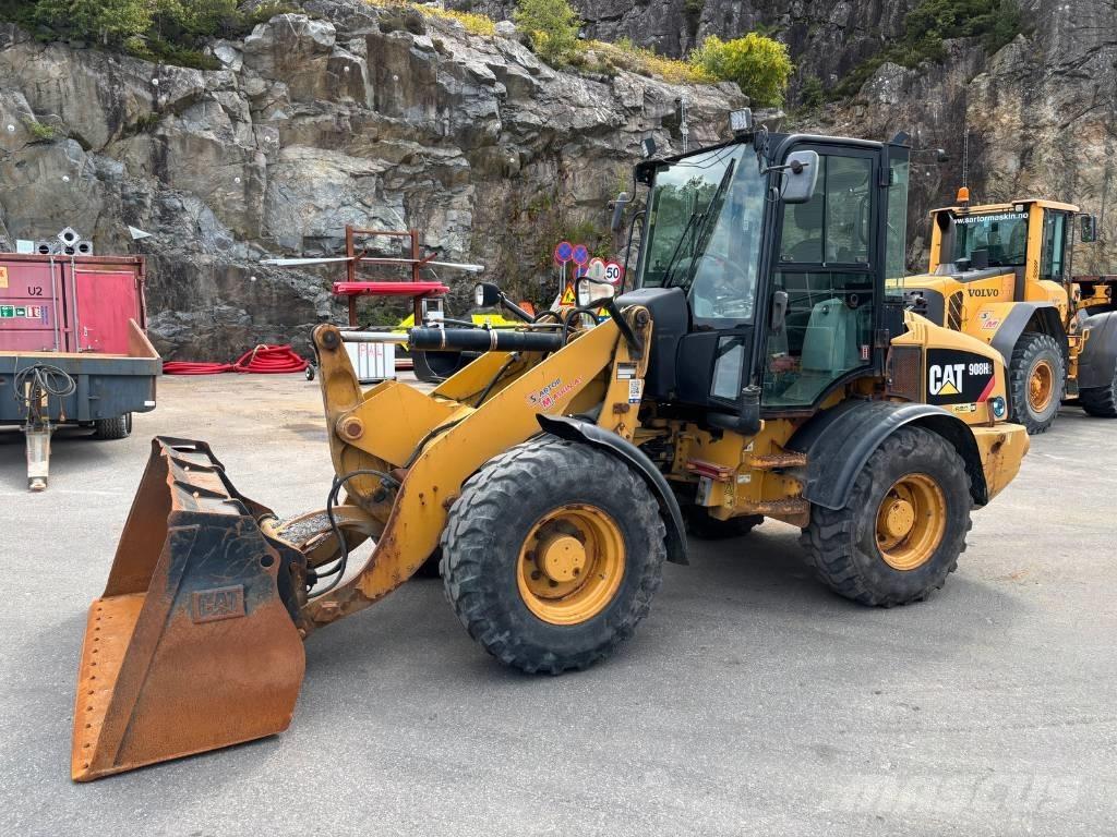 CAT 908 H 2 Kolesové nakladače