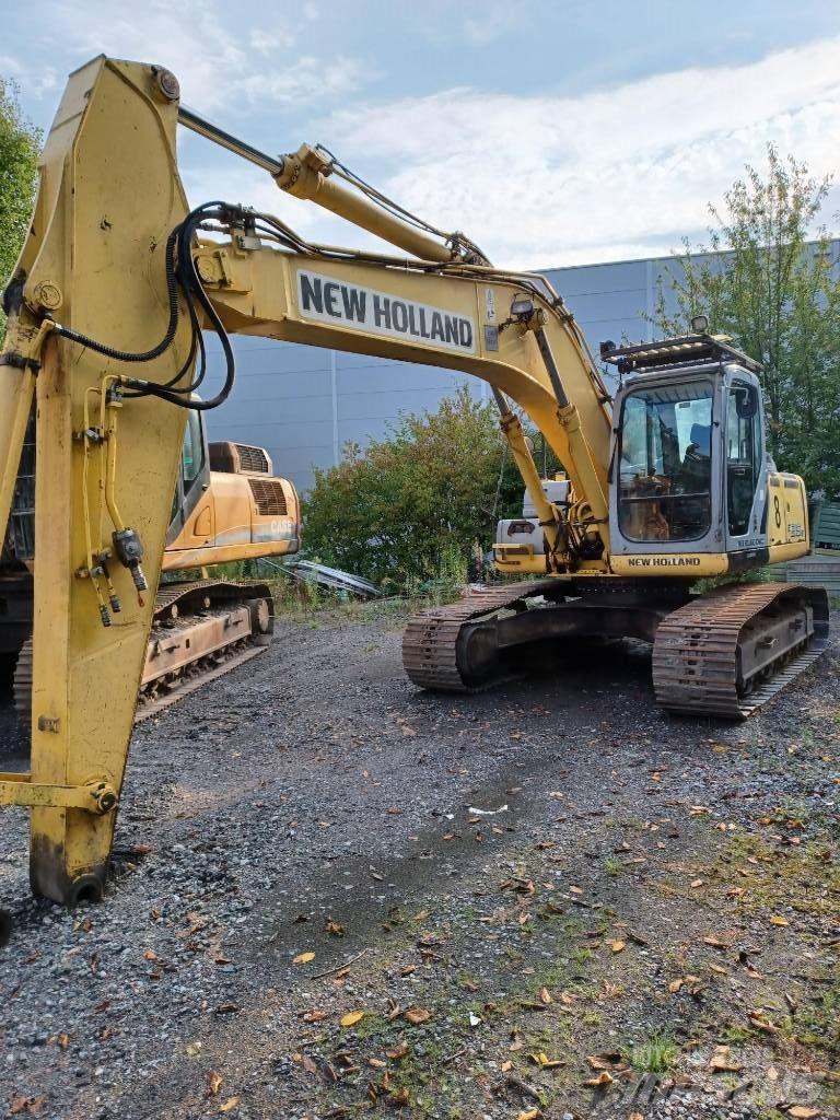 New Holland E 215 B Pásové rýpadlá