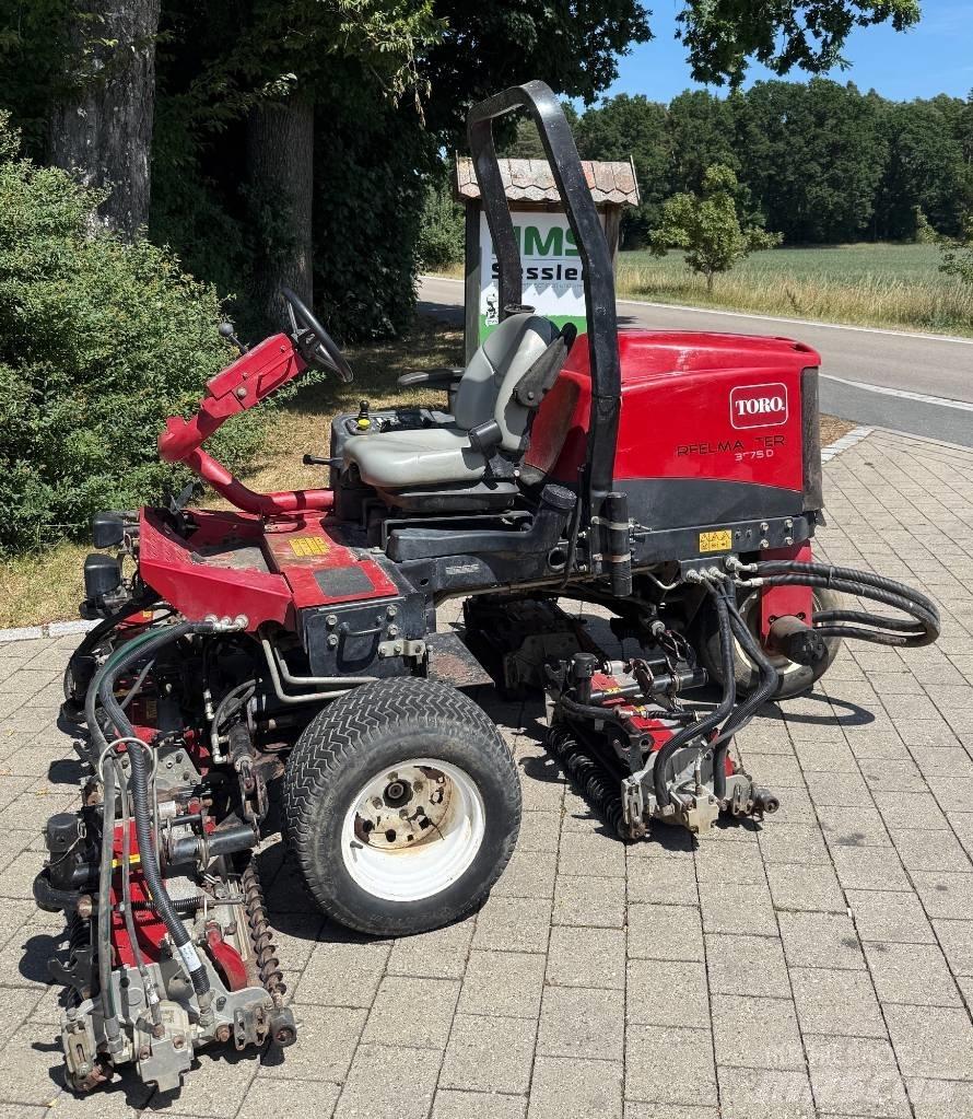 Toro Reelmaster 3575 Kosačky fervejí