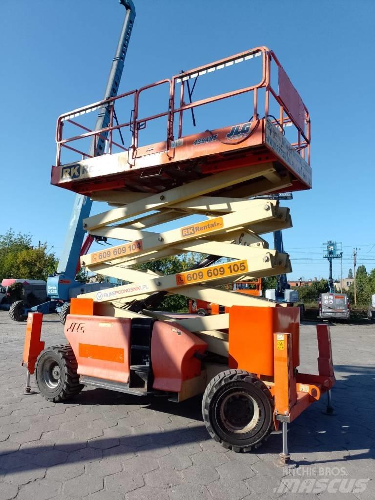 JLG 4394 RT Nožnicové zdvíhacie plošiny