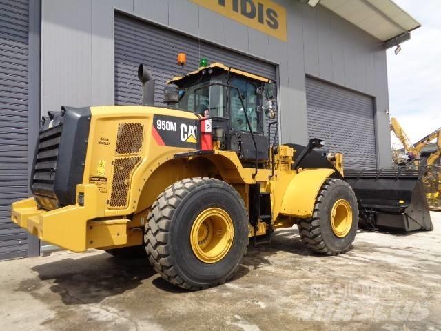 CAT 950M HL Kolesové nakladače