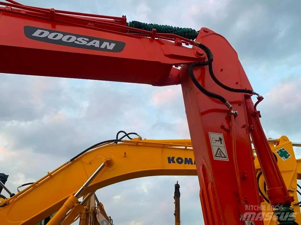 Doosan DX 225 LC Pásové rýpadlá