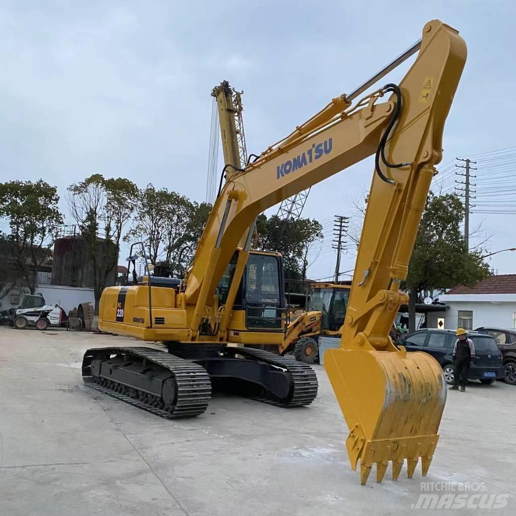 Komatsu PC 220 Pásové rýpadlá
