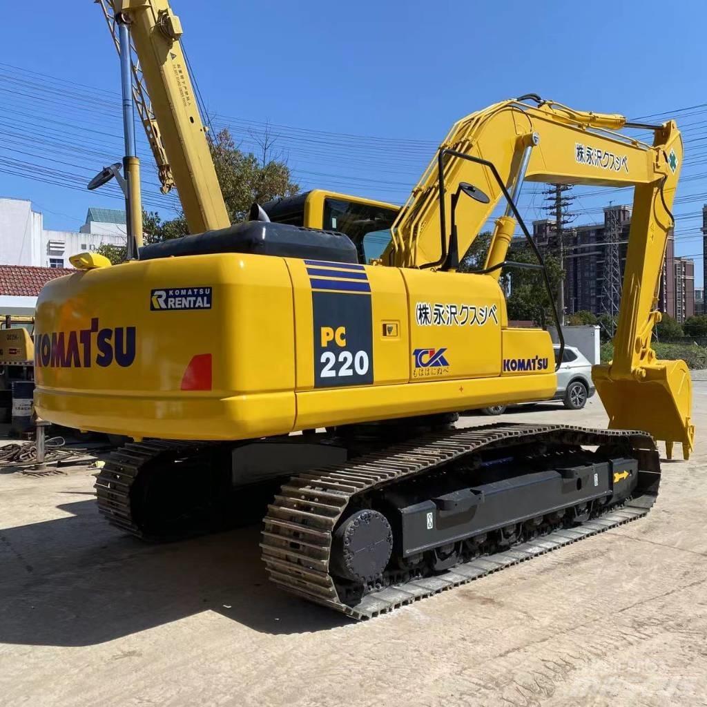 Komatsu PC 220 Pásové rýpadlá