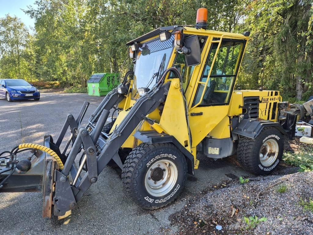 Wille 445 Kompaktné traktory