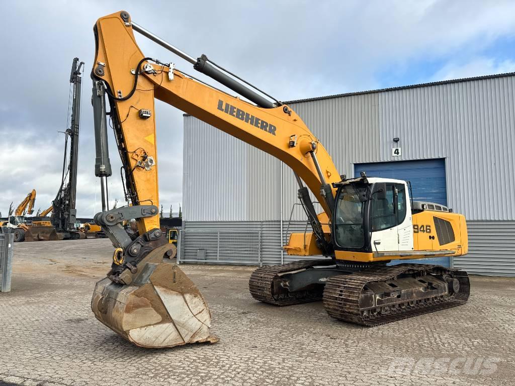 Liebherr R 946 Pásové rýpadlá