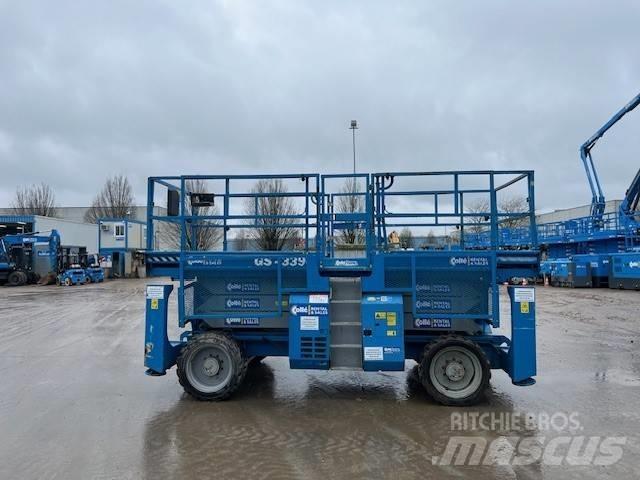 Genie GS 3390 Nožnicové zdvíhacie plošiny