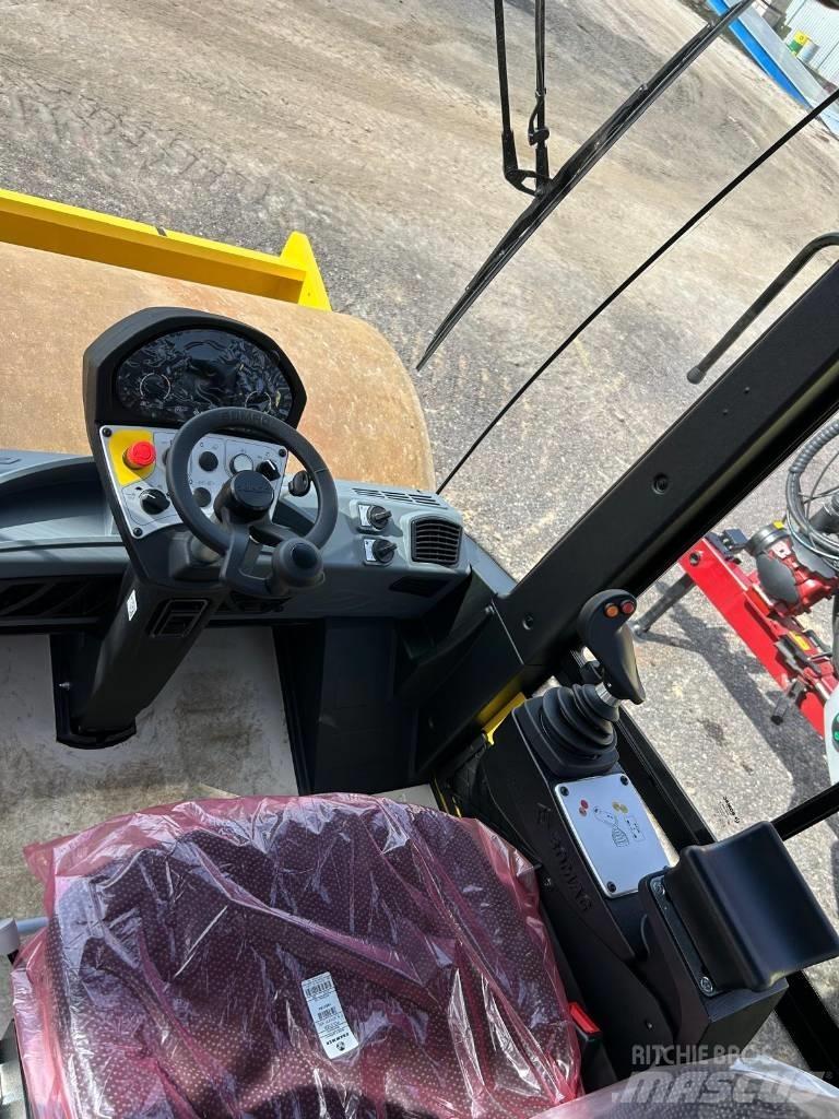 Bomag BW 211 D5 Pôdne kompaktory