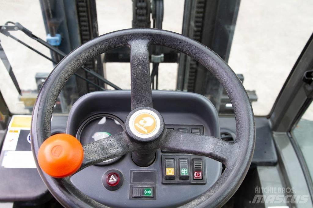 Ausa C 250 H Terénne vysokozdvižné vozíky