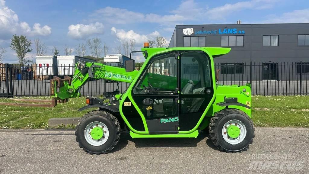 Merlo P25.6 Teleskopické nakladače pre poľnohospodárstvo