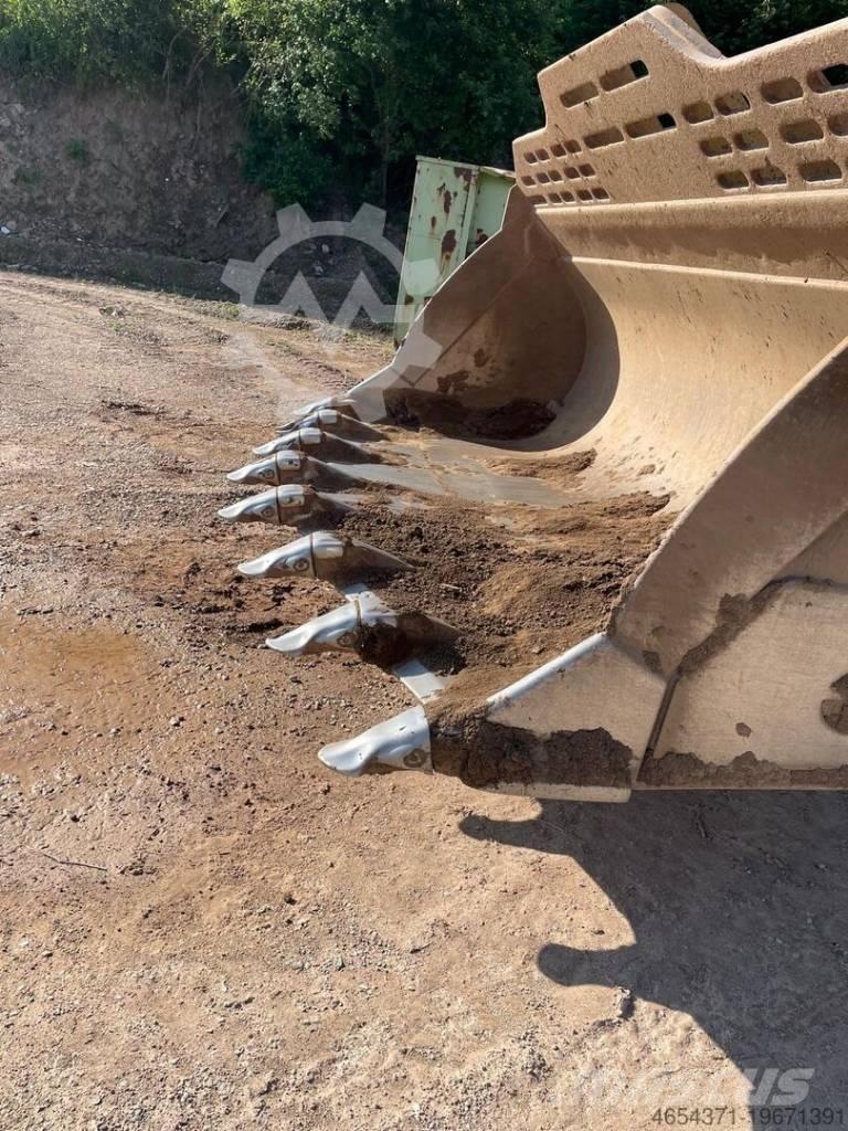 CAT 980 M Kolesové nakladače