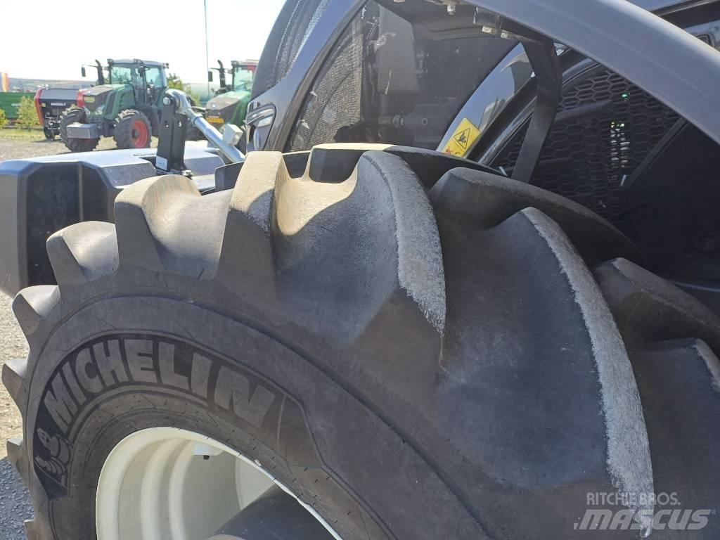 Valtra S 374 Traktory