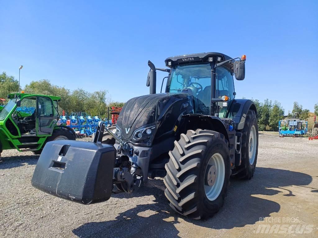 Valtra S 374 Traktory
