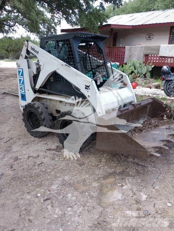 Bobcat 773 Šmykom riadené nakladače