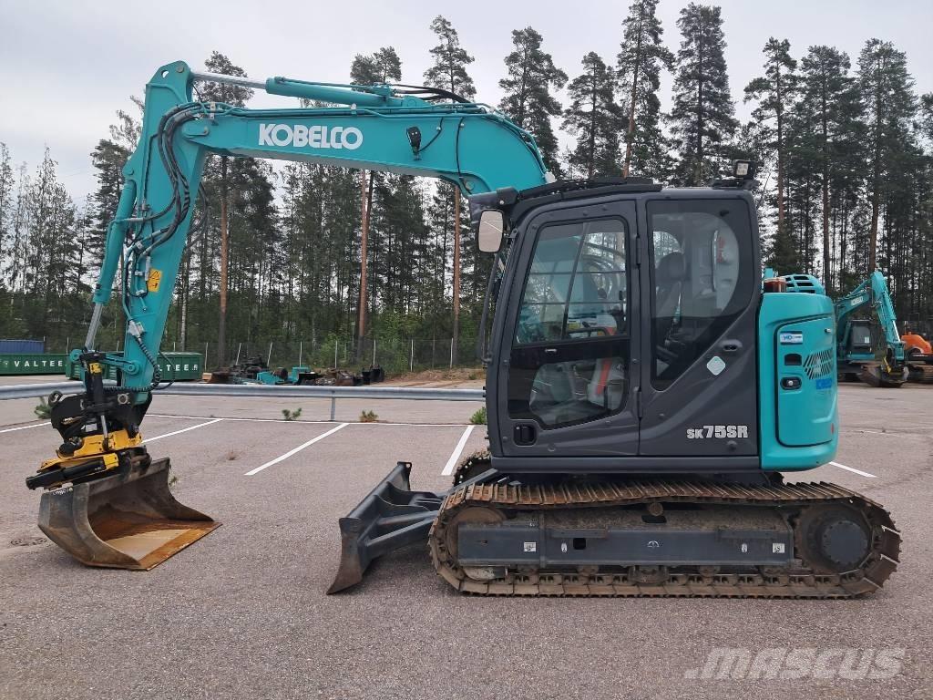 Kobelco SK75SR-7 Midi rýpadlá 7 t - 12 t