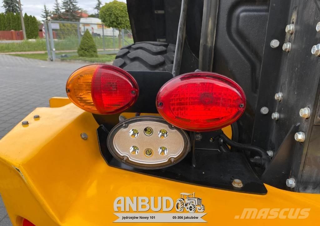 JCB 411 HT Kolesové nakladače