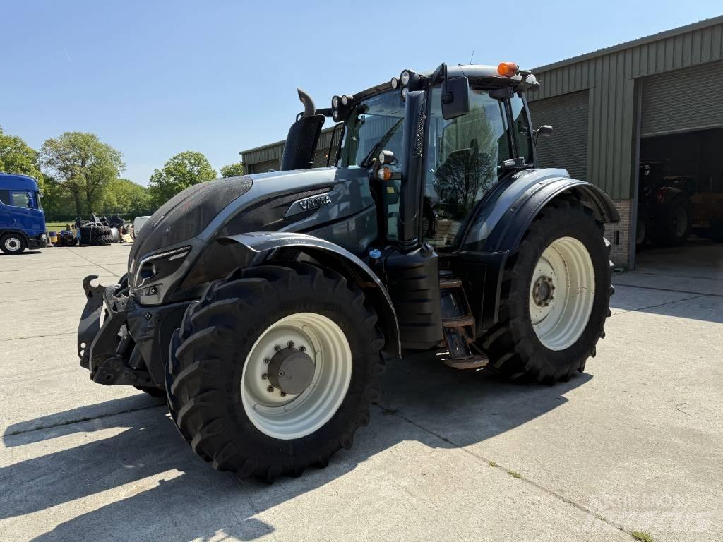 Valtra T174 Direct Traktory
