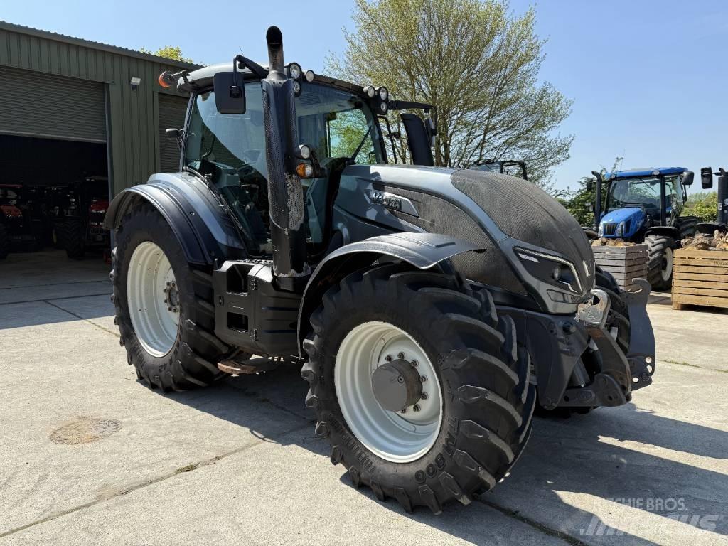 Valtra T174 Direct Traktory