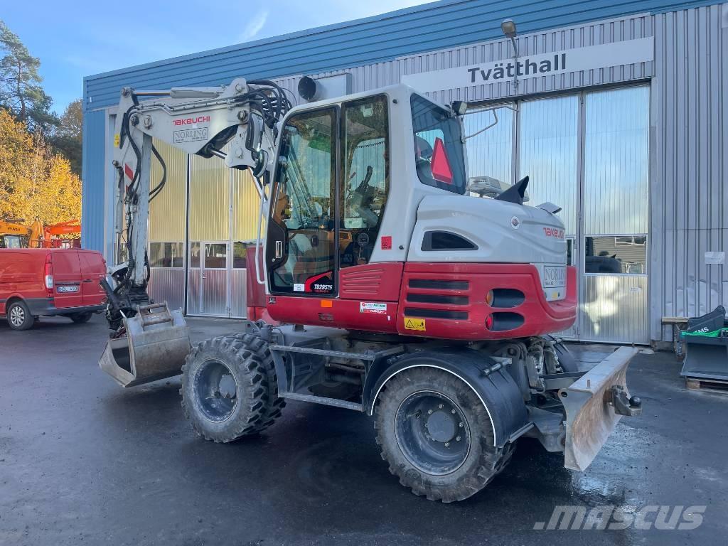 Takeuchi TB 295 W Kolesové rýpadlá