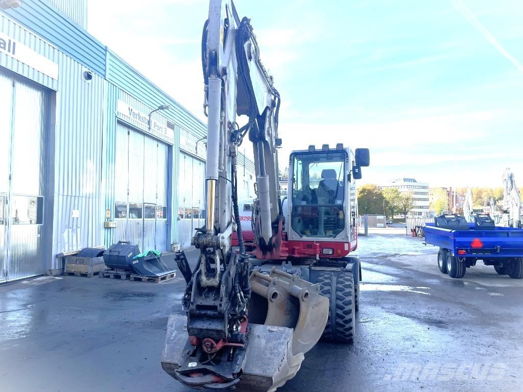 Takeuchi TB 295 W Kolesové rýpadlá