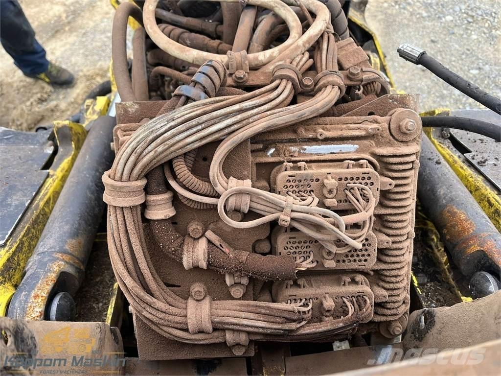 John Deere H415 Žatevné hlavy