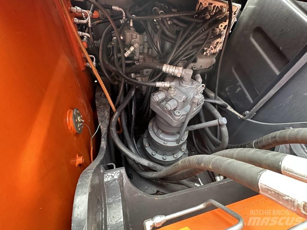 Hitachi ZX 120 Pásové rýpadlá
