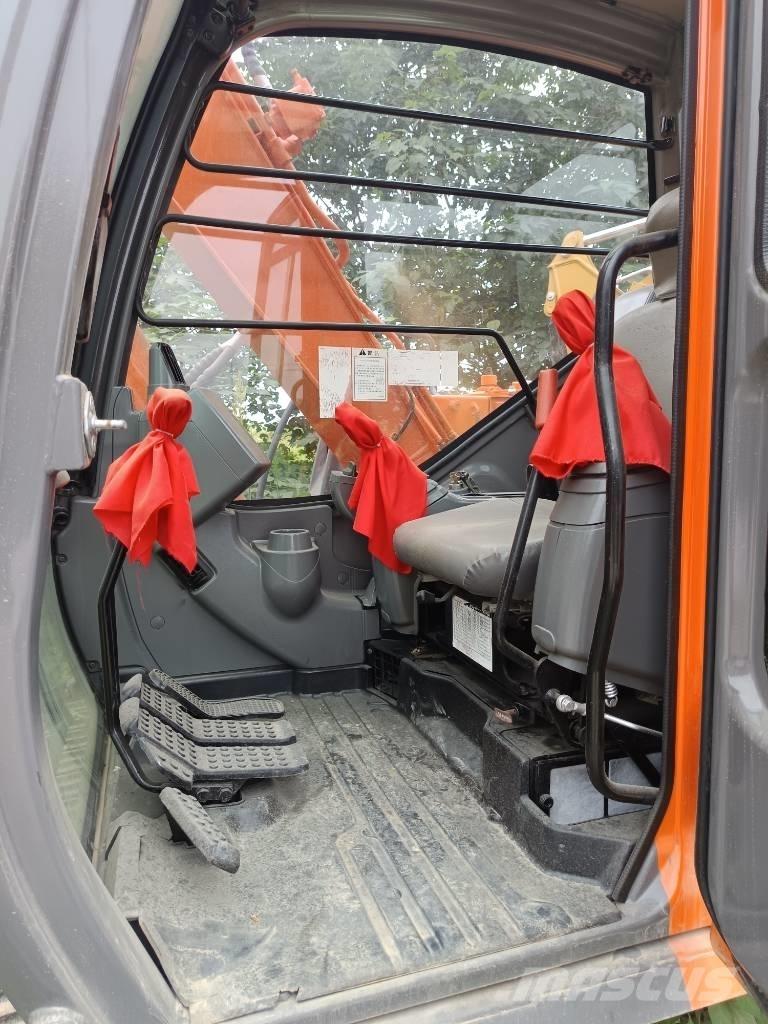 Hitachi ZX 80 Midi rýpadlá 7 t - 12 t